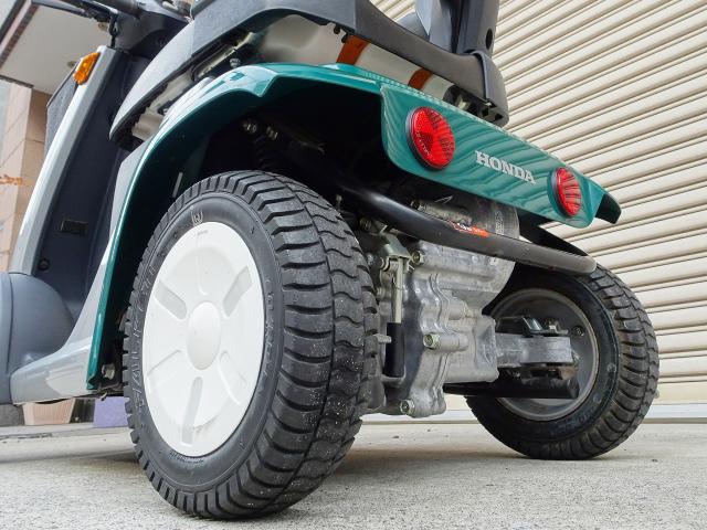 ホンダ 中古 モンパル ML200 シルバーカー 電動カート ミューハイムグリーン 楽天市場】【送料無料】【3ヵ月保証付】中古 ホンダモンパル ML200