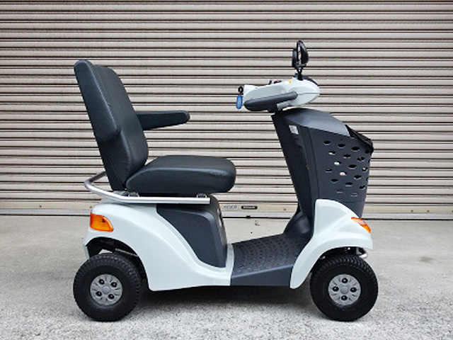 セニアカー ET4D8-1｜セニアカー,シニアカー中古販売 ディーカート